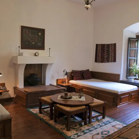 Mansion Karagiannopoulou 4*